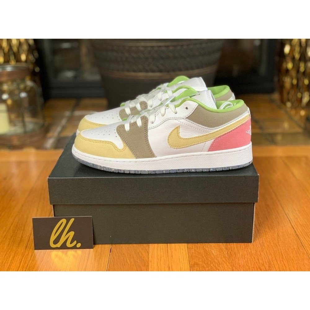 Size 7y Air Jordan 1 Low "Pastel"